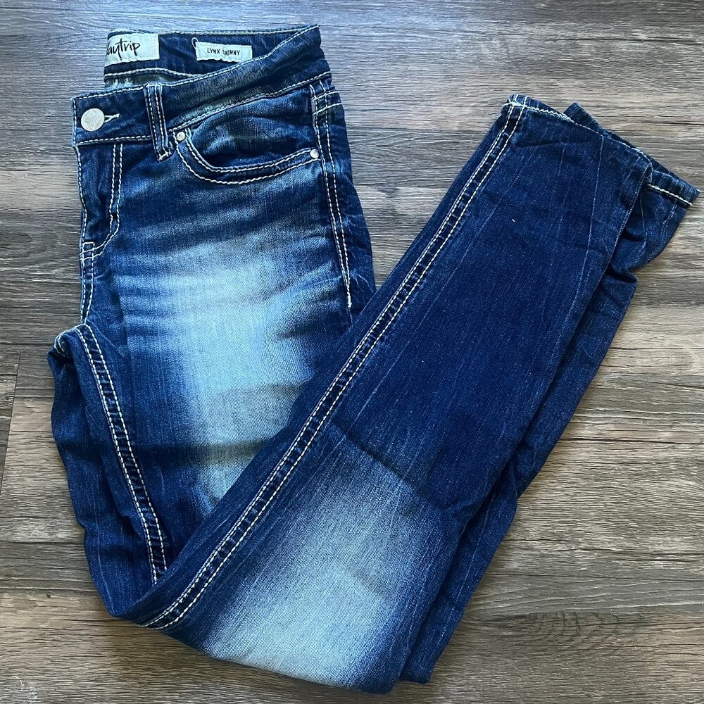 Daytrip Lynx Skinny Jeans Womens 28R Sequin Bedazzled Pockets Worn Acid Wash